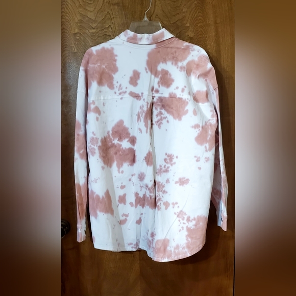 NWT Davi & Dani Size 3X Pink & Cream Mineral Washed Shacket - Picture 2 of 5